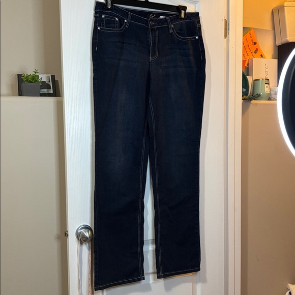Denim - Earl Jeans Size 14 Straight Leg 32 Inch Inseam